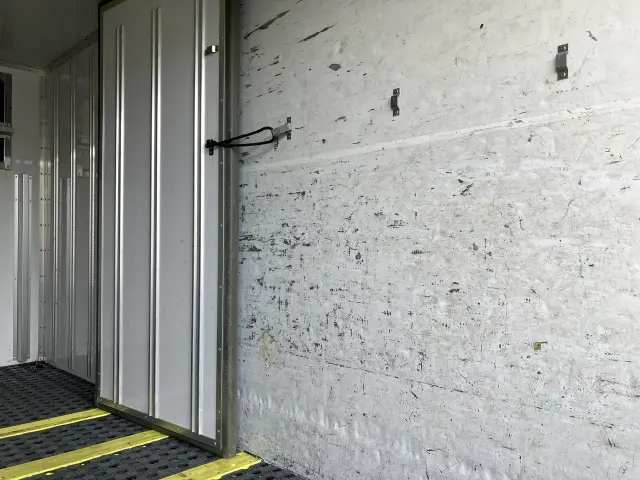 日野 デュトロ TKG-XZC600Mの写真17