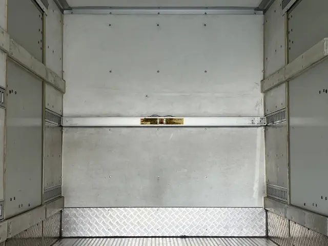 日野 デュトロ TKG-XZU650Mの写真17