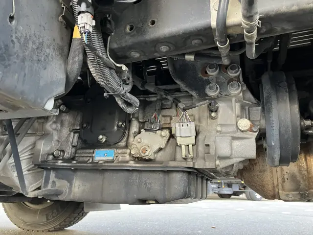 日野 デュトロ TKG-XZU650Mの写真26