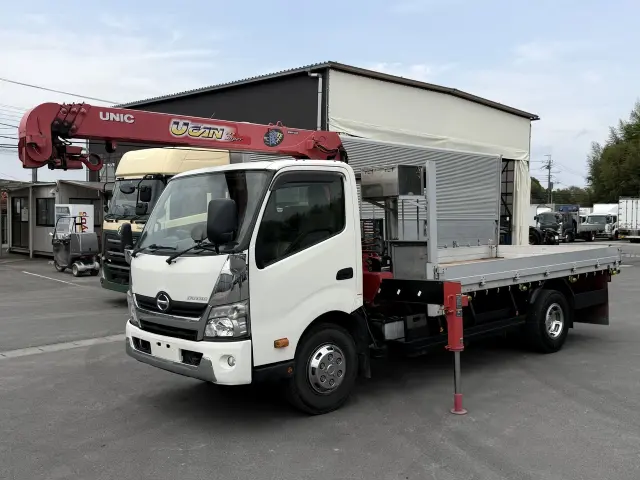 日野 デュトロ TKG-XZU720Mの写真1