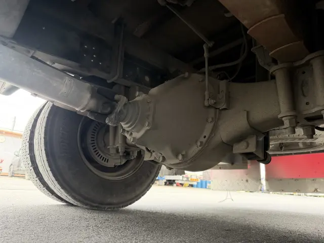 日野 デュトロ TKG-XZU720Mの写真27