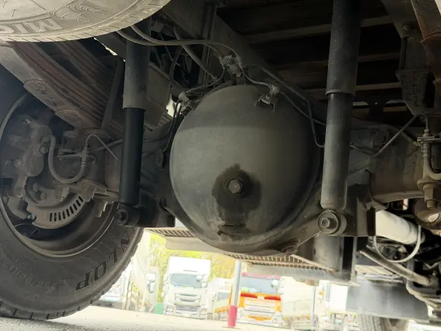 日野 デュトロ TKG-XZU720Mの写真28