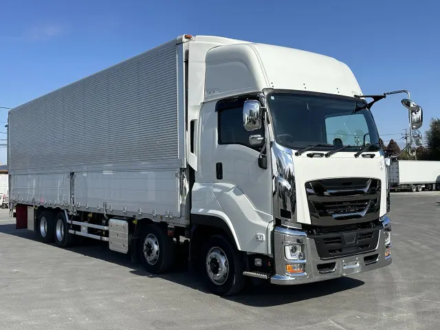 いすゞ ギガ 2PG-CYJ77Dの写真9