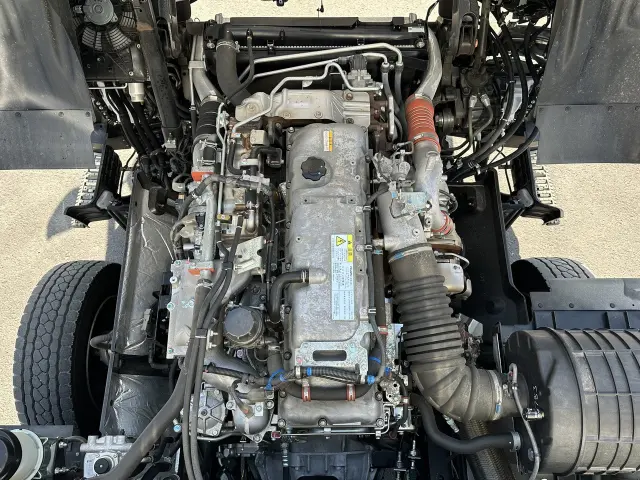 いすゞ ギガ 2PG-CYJ77Dの写真23