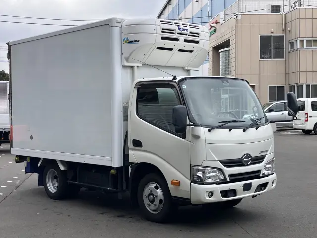 日野 デュトロ TKG-XZU605Mの写真8