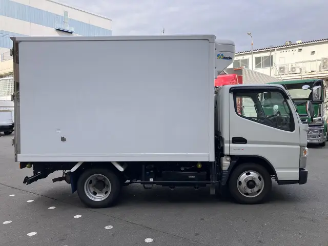 三菱 キャンター 2PG-FBAV0の写真7