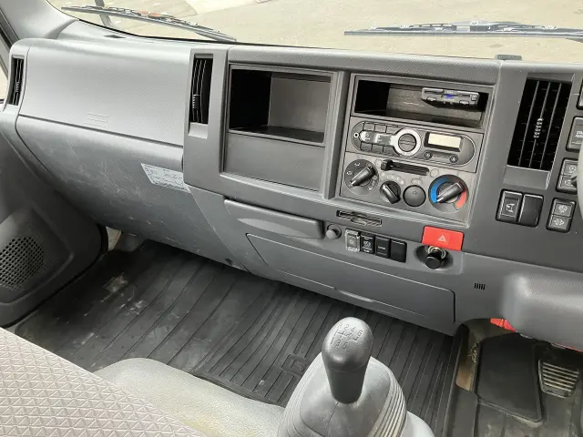 いすゞ エルフ 2RG-NPR88ARの写真19