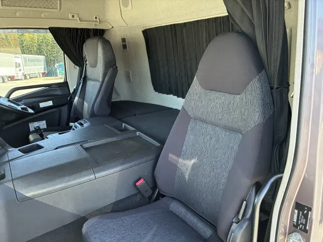 三菱 スーパーグレート 2PG-FP74HDRの写真21