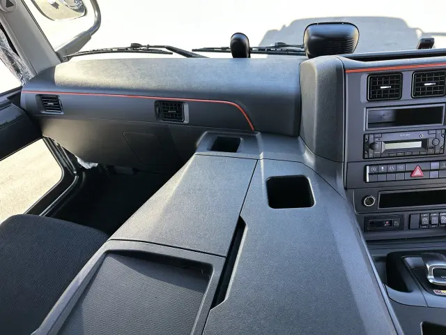 三菱 スーパーグレート 2PG-FS84VZの写真22