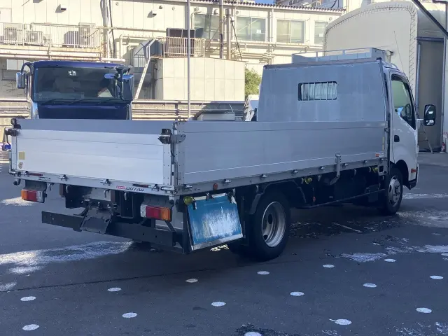 日野 デュトロ TKG-XZU710Mの写真2
