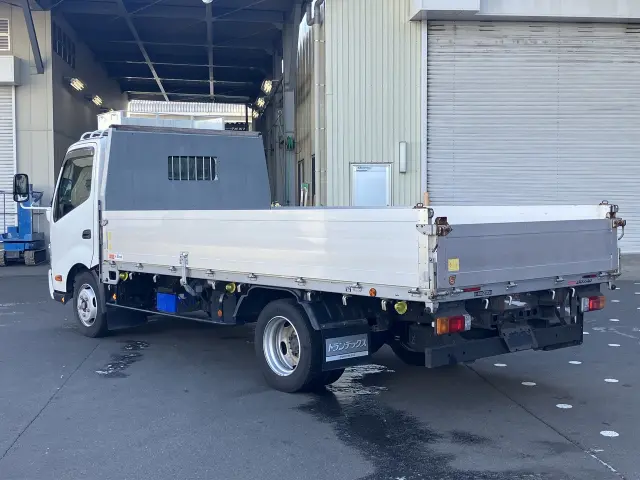 日野 デュトロ TKG-XZU710Mの写真5