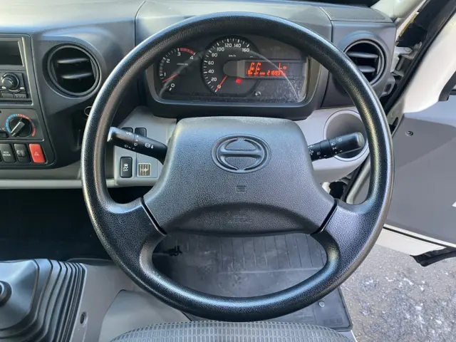 日野 デュトロ TKG-XZU710Mの写真18