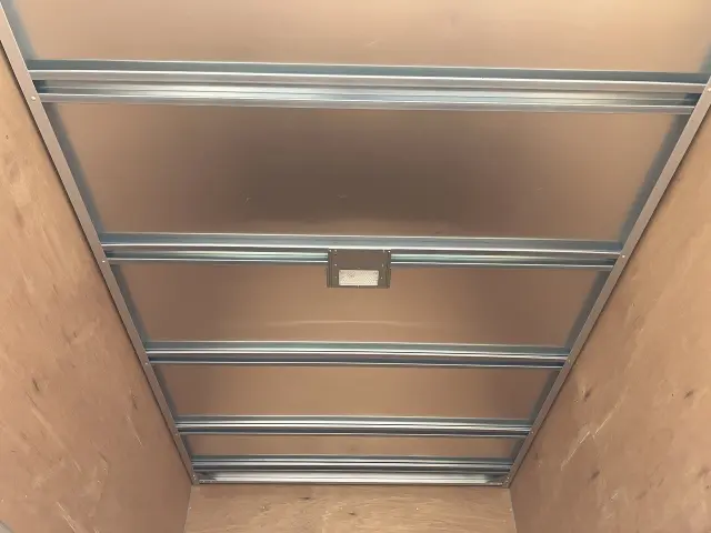 いすゞ エルフ TRG-NLR85ANの写真15