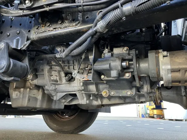 三菱 キャンター 2PG-FEB80の写真26