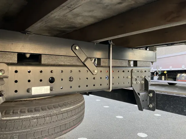 三菱 キャンター 2PG-FEB80の写真32