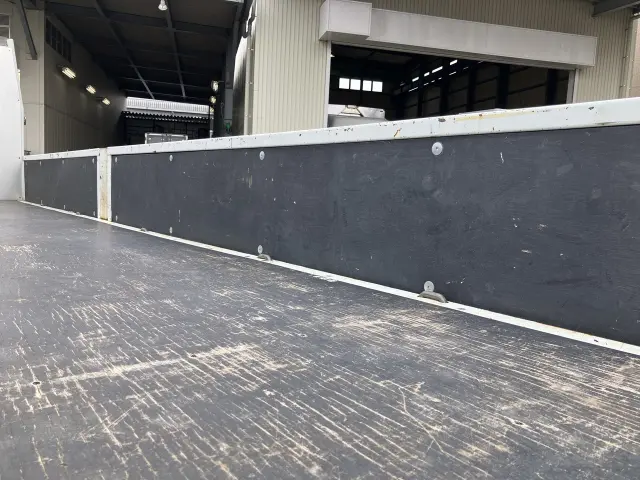 三菱 キャンター 2PG-FECS0の写真15