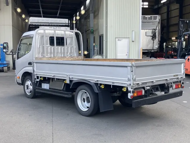 トヨタ ダイナ TPG-XZU645の写真5