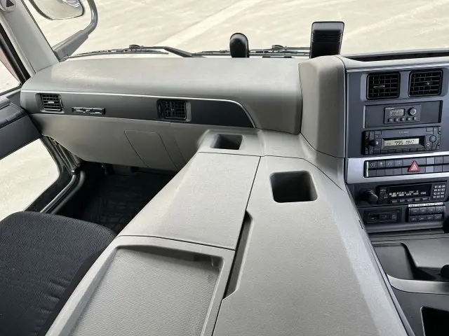 三菱 スーパーグレート 2PG-FS74HZの写真22