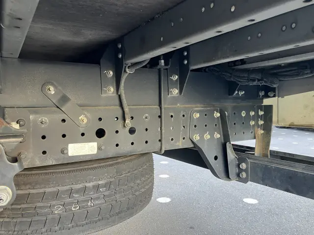 三菱 キャンター TPG-FEB80の写真32