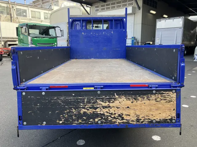 三菱 キャンター 2TG-FBA00の写真3