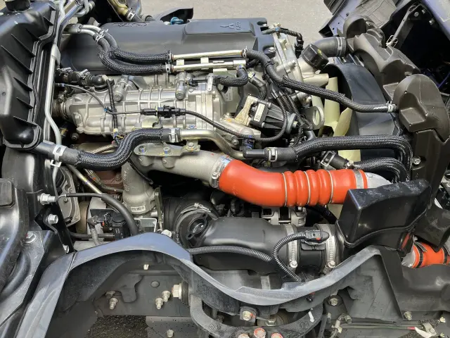 三菱 キャンター 2TG-FBA00の写真25