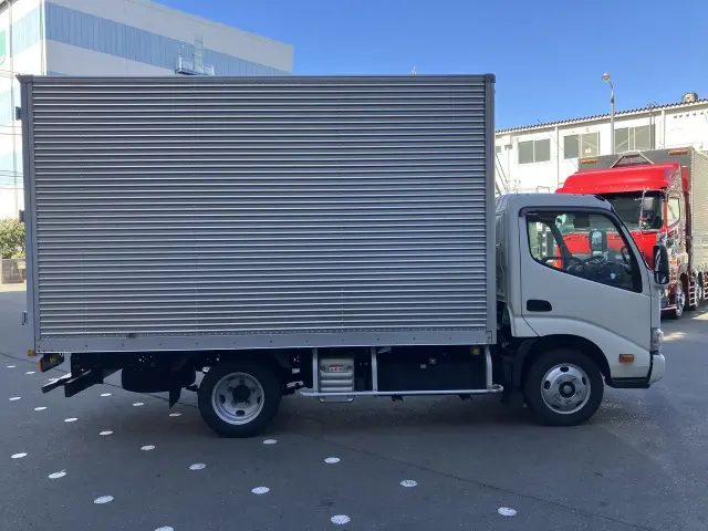 日野 デュトロ 2RG-XZC645Mの写真6