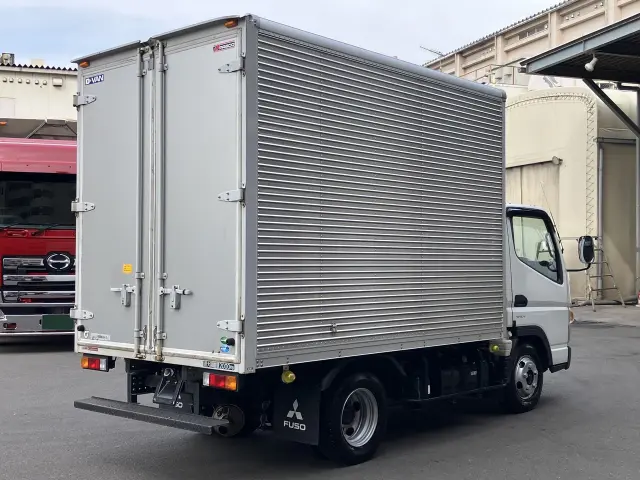 三菱 キャンター 2RG-FBA20の写真2