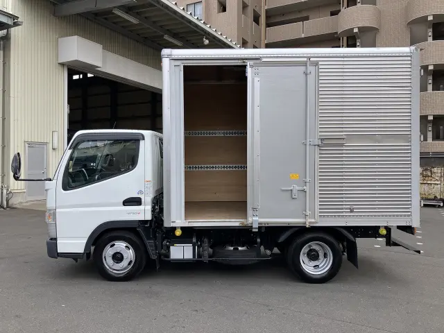 三菱 キャンター 2RG-FBA20の写真5