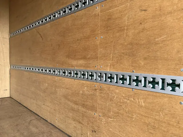 三菱 キャンター 2RG-FBA20の写真16