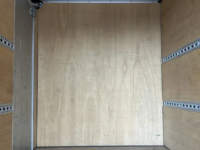 三菱 キャンター 2RG-FBA20の写真18