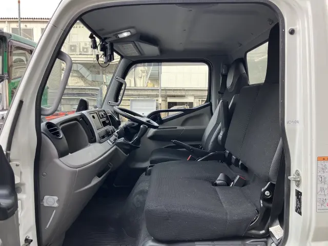 三菱 キャンター 2RG-FBA20の写真22