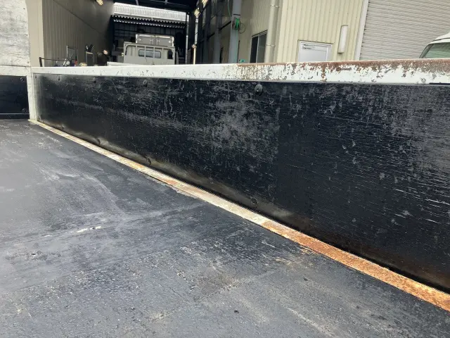 三菱 キャンター 2RG-FBA20の写真15