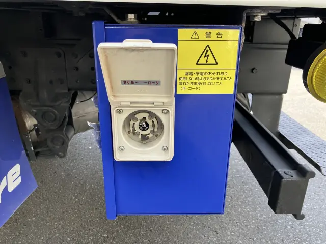 三菱 キャンター TPG-FBA20の写真33