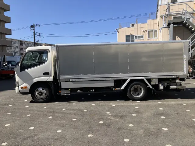 日野 デュトロ TKG-XZU650Mの写真4