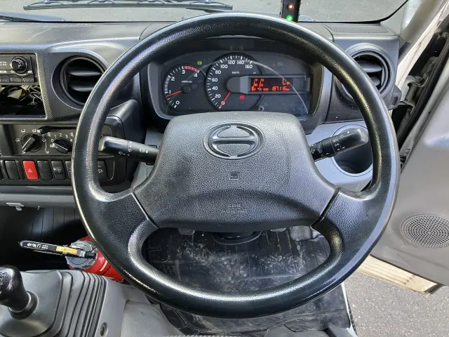 日野 デュトロ TKG-XZU650Mの写真21