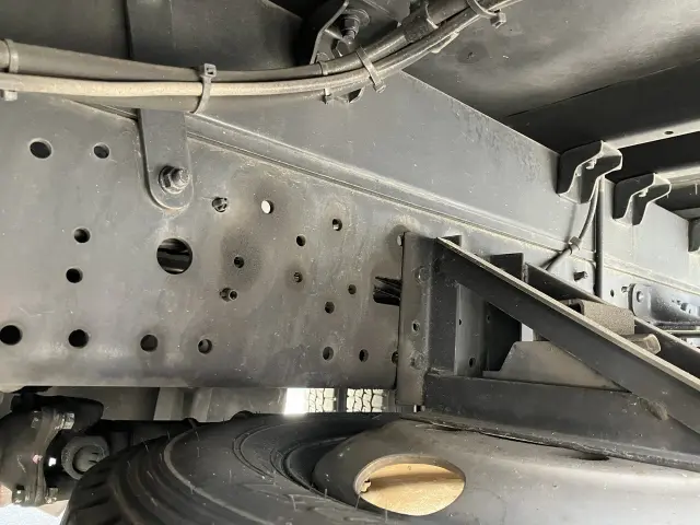 日野 デュトロ TKG-XZU650Mの写真32