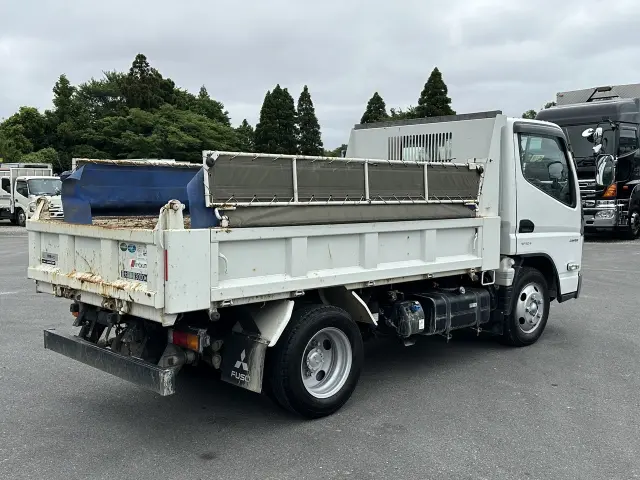 三菱 キャンター 2RG-FBA60の写真2