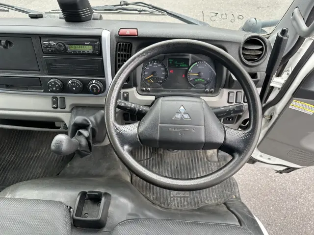 三菱 キャンター 2RG-FBA60の写真20