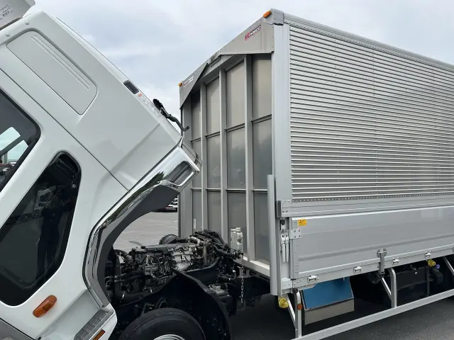 三菱 ファイター 2KG-FK62Fの写真11