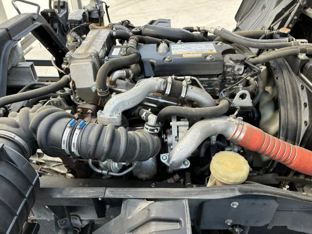 いすゞ フォワード 2RG-FRR90T2の写真24