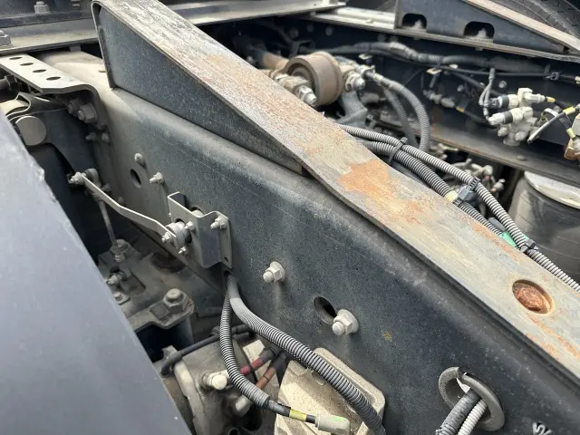 いすゞ ギガ QKG-EXD52BDの写真29
