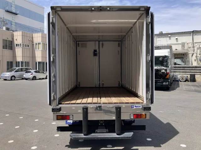 三菱 キャンター 2PG-FEAV0の写真12