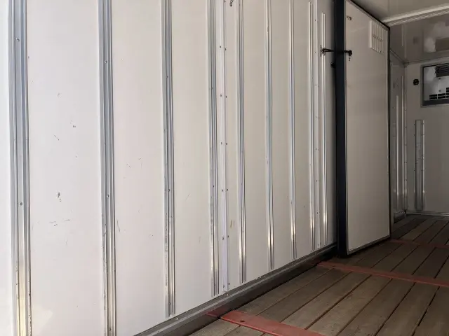 三菱 キャンター 2PG-FEAV0の写真14