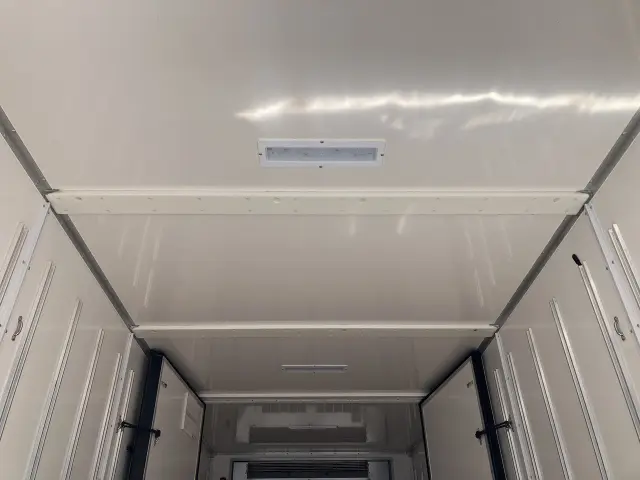 三菱 キャンター 2PG-FEAV0の写真15