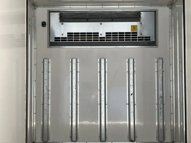 三菱 キャンター 2PG-FEAV0の写真16