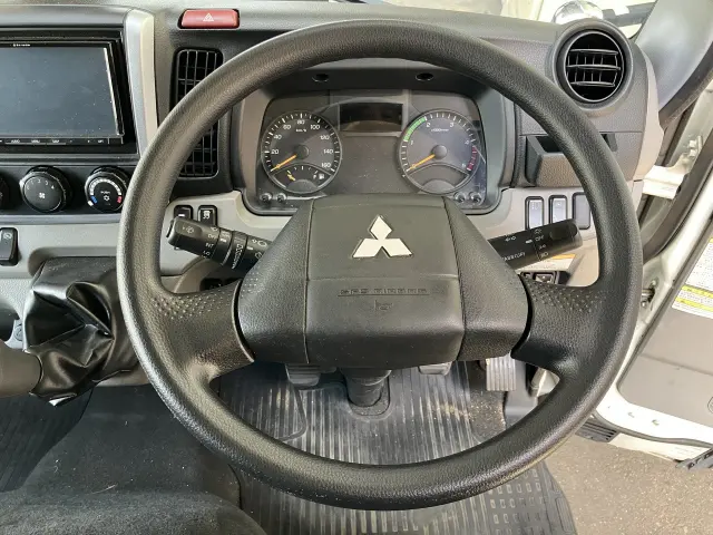 三菱 キャンター 2PG-FEAV0の写真22