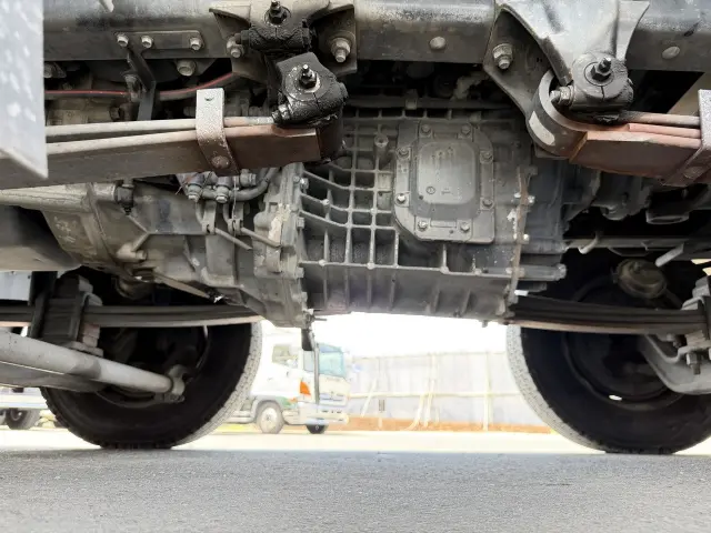 いすゞ ギガ 2PG-CYJ77Cの写真26