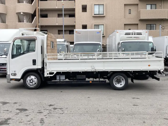 いすゞ エルフ TPG-NPR85ARの写真4