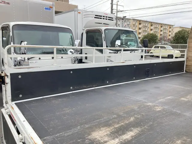 いすゞ エルフ TPG-NPR85ARの写真14