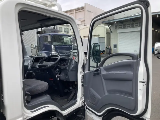 いすゞ エルフ TPG-NPR85ARの写真17